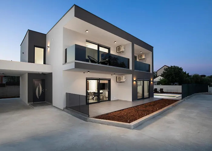 Vilatwins * Пула