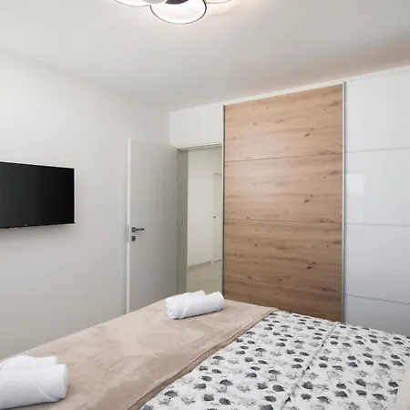 Vilatwins فيلة *