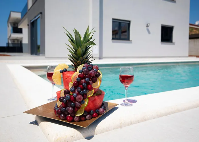 Βίλα Vilatwins Πούλα