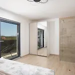 Vila Vilatwins Pula